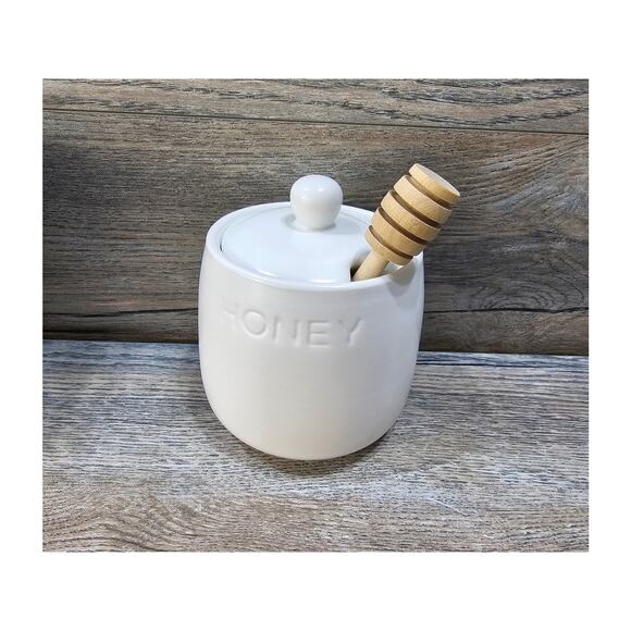 Bushwick Kitchen Honeypot Jar White Ceramic w/ Lid & Wooden Dipper 14 oz - Picture 1 of 4